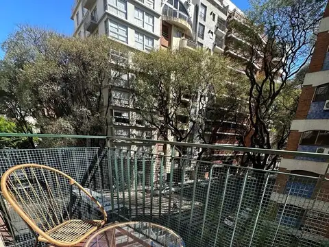 Av. Pedro Goyena y Malvinas Argentinas: 2 ambientes con balcón 48 m2 - Remodelado impecable