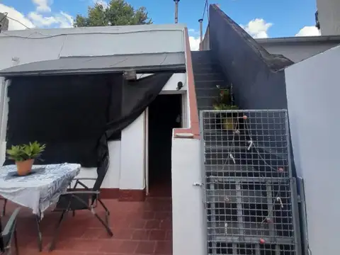 Depto Tipo Casa en Venta 35 años