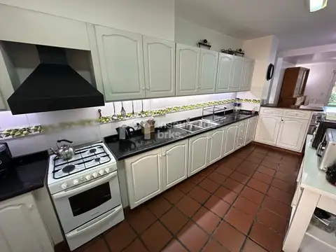 Casa en Alquiler al Norte