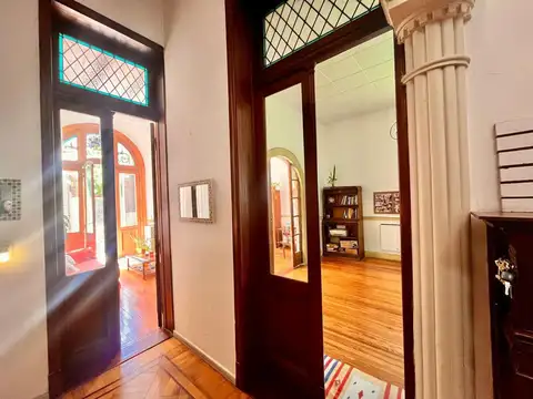 Depto Tipo Casa 5 ambientes con 2 baños