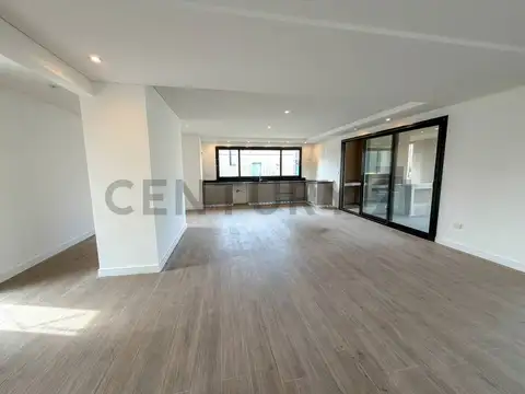 Casa 6 ambientes con 5 baños