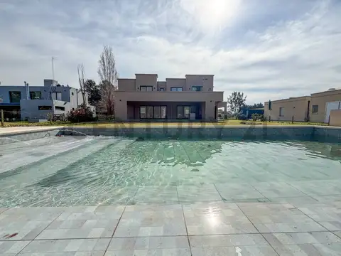 VENTA CASA HARAS DEL SOL|4 HABITACIONES EN SUITE|APTA CREDITO Y FINANCIACIÓN PRIVADA