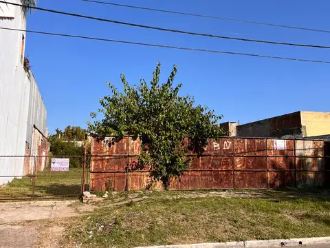 Terreno en Venta 52  mts Fondo