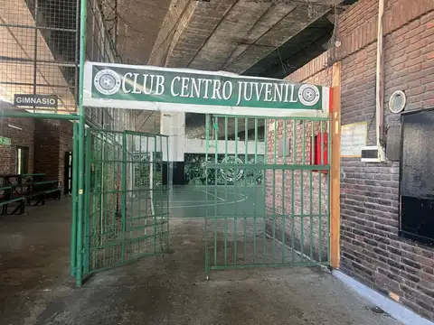 Av. Entre Ríos 1200