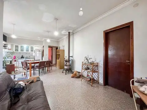 6 esquina 637 100
