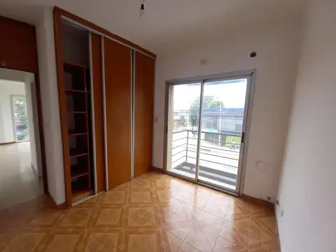 Departamento en Alquiler en Wilde, $ 500.000