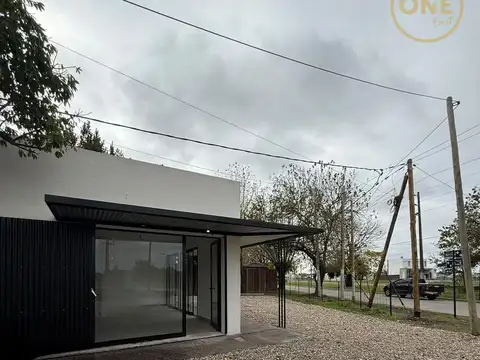 Local en Alquiler en Joaquin Gorina, $ 1.700.000