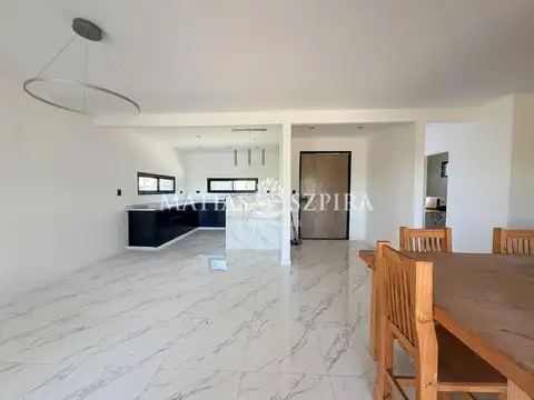 Casa en Venta en Álvarez Del Bosque, USD 168.000