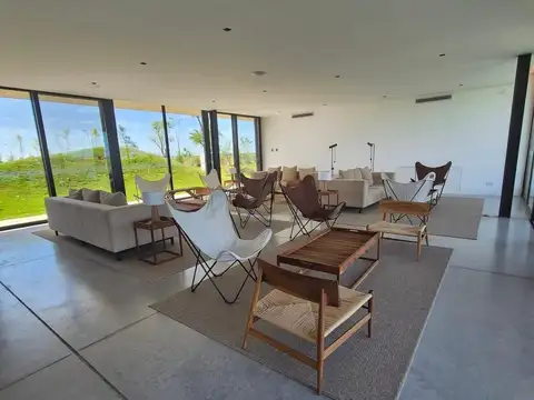 Lote en esquina en Riberas Puertos Escobar
