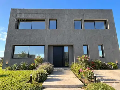 Casa en Venta al Noreste