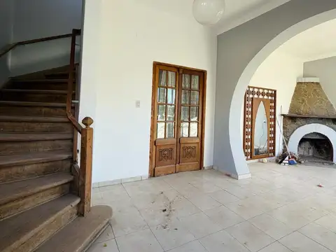 CASA EN ALQUILER/VENTA