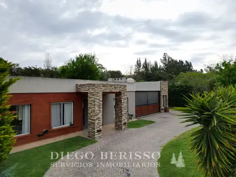 Casa en Venta en Exaltacion de la Cruz, USD 240.000