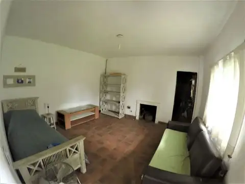 Leandro N. Alem 700