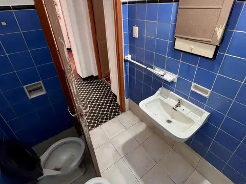 CASA INTERNA DE PASILLO UNICA DE DOS DORM CON PATIO Y TERRAZA