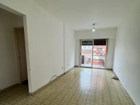 Mariano Moreno 100, Piso 4