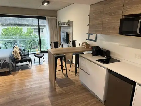Avenida Ingeniero Huergo 400