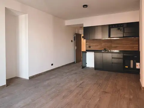 Departamento en Alquiler en Villa Luro, $ 850.000