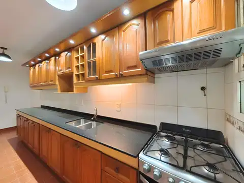 Departamento 4 Ambientes C/Balcón y Baulera - Villa Luro, Capital Federal - OPORTUNIDAD/INVERSIÓN
