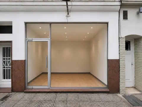 Local Comercial en Alquiler - Belgrano C