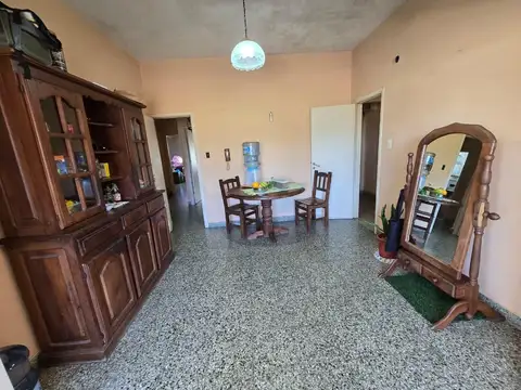 Depto Tipo Casa en Venta 45 años