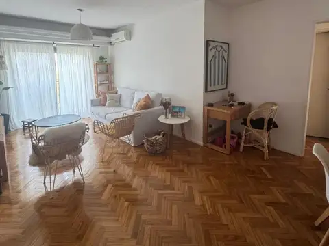 Departamento 4 ambientes con 2 baños