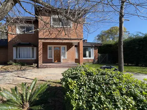 Suipacha al 1600