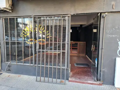 Encantador local a calle apto todo uso en Palermo!
