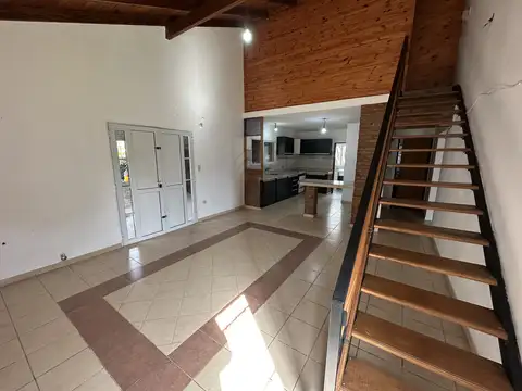 Casa en Venta al Este