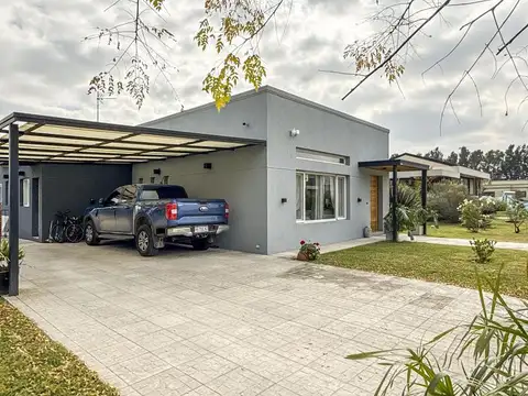 Casa en Venta en Monet Barrio Privado, USD 260.000