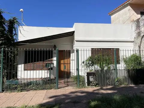 PH al frente planta baja independiente en Alquiler
