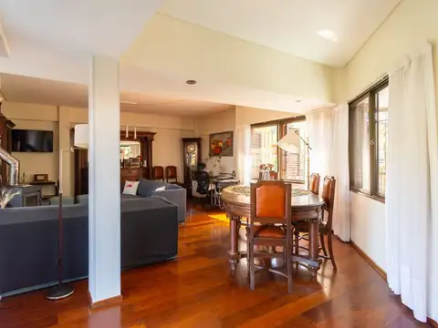 VENTA TRIPLEX 3 DORM QUINCHO TERRAZA COCH V. LOPEZ