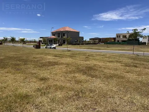 Terreno en Venta 20  mts Frente