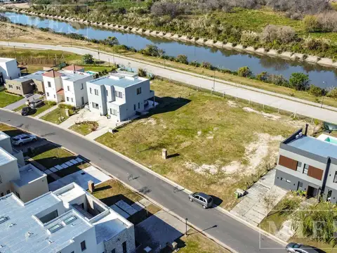 Lote en venta en el Barrio Santa Ana, Villanueva
