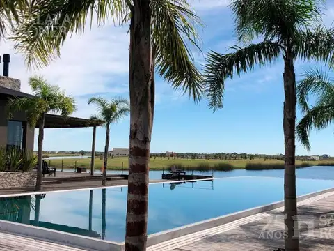 EL NAUDIR (Escobar) - Lote 40