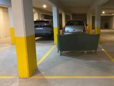 ALQUILER Cochera zona Aduana Centro