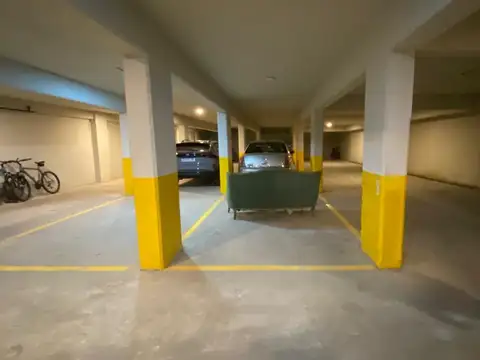 ALQUILER Cochera zona Aduana Centro