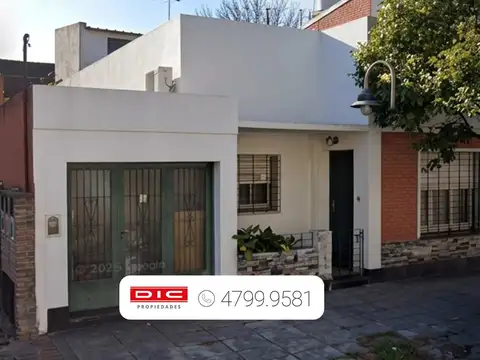 Casa 2 dormitorios Venta - Olivos-Maipu/Uzal