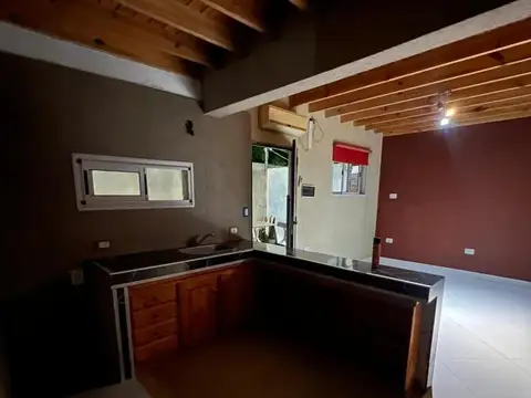 Departamento en venta - 2 Dormitorios 1 Baño - Melchor Romero