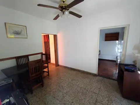 Depto Tipo Casa 2 ambientes con 1 baño