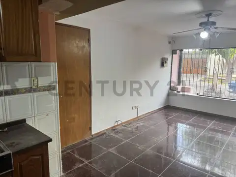 calle 3 , Piso 0