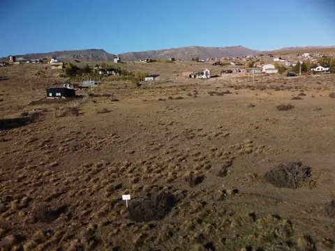 Terreno En Barrio La Estepa (Barrio de Guías)