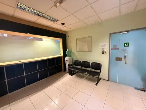 Oficina en Alquiler 50 años