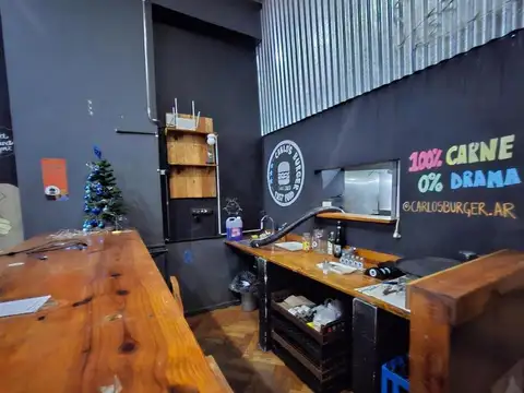 Espectacular Local gastronómico con instalaciones incluidas