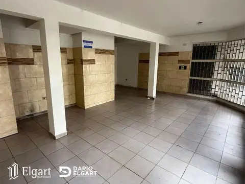 Excelente oportunidad! Local comercial Chacabuco 300