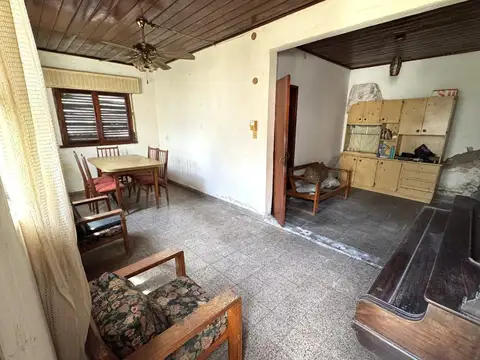 Depto Tipo Casa en Venta 41 años