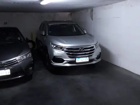 Cochera en  Floresta