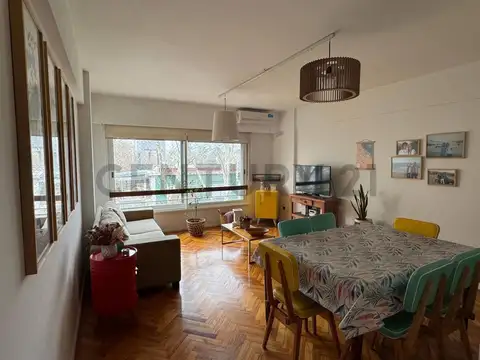 Azcuenaga 2300, Piso 5