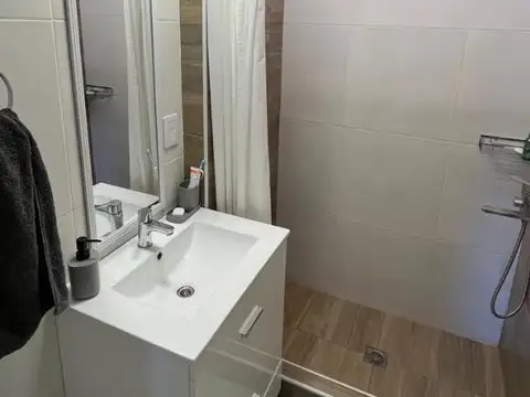 DEPARTAMENTO 1 DORMITORIO SOBRE CAÑADA REFACCIONADO