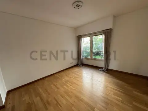 Departamento 5 ambientes con 3 baños