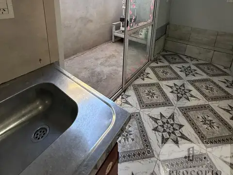 Depto Tipo Casa 3 ambientes con 1 baño